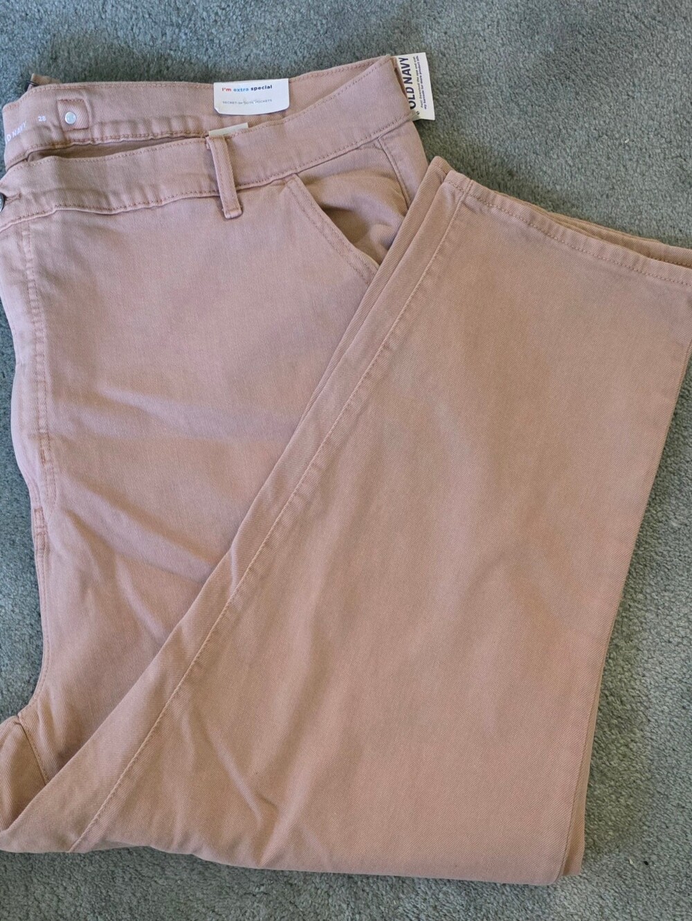 NWT Old Navy Extra High-Rise Sky-Hi Straight Jeans Sand Plus Sz 28